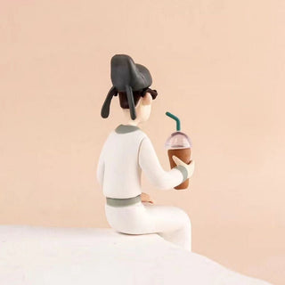 Coffee Time with Li Bai – Funny Ancient Poet Figurine with Sunglasses