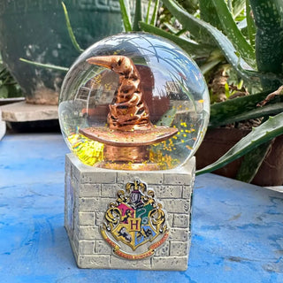 Mystic Potter Snow Globe | Wizarding World Globe Collection