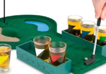 FANTASTIC-GOLF-DRINKING-GAME-SET