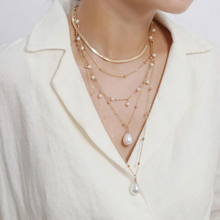 Five Layered Pearl Necklace | The Star Studded Jewel