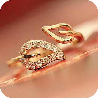 leaves open adjustable ring