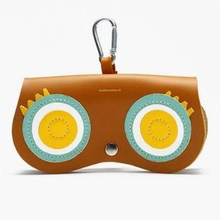 Pretty Eyelashes Sunglass Case