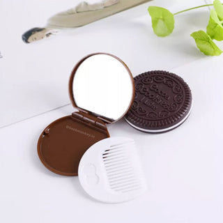 Cookie Pocket Mirror with Comb