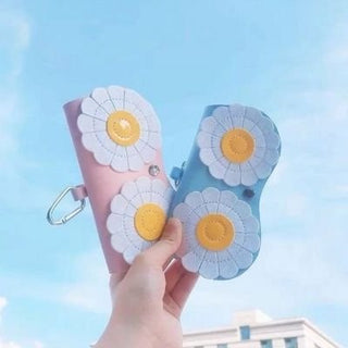 Dazzling Daisy Sunglass Case