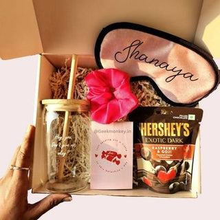 Exotic and Dark Hamper