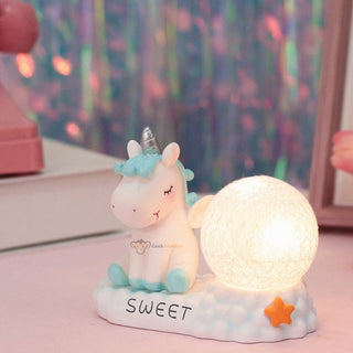 Rattan Ball Unicorn Lamp