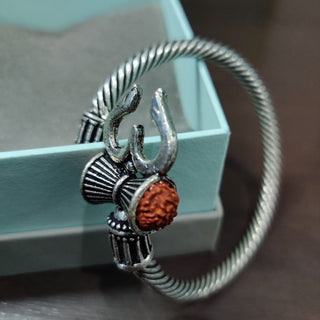 Shiva Rakhi Bracelet