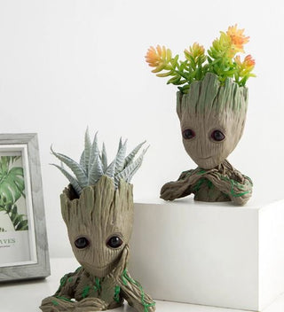 Gorgeous Groot Holder