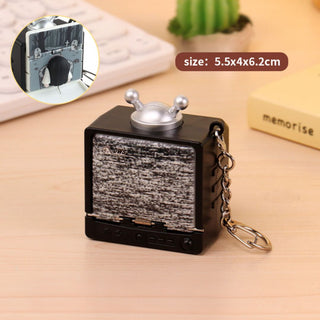 Jump Scare Box Keychain – Mini Stress Relief Surprise Toy