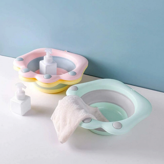 Pawsome Foldable Wash Basin for Foot Dips, Pets in Pastel Color