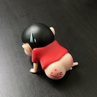 Shinchan Crawling Figurine with Blushed Bum – Comic Collectible Gift