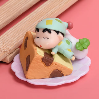 Foodie Shin Chan Figurines