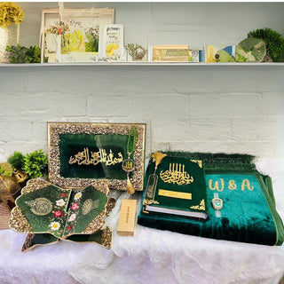 Premium Velvet Quran & Prayer Mat Gift Set | Islamic Gift for Her | Nikah Gift