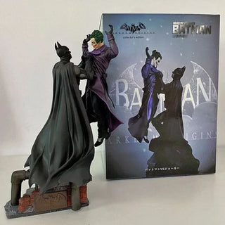 Batman vs. Joker Showdown Diorama | Arkham Batman vs. Joker PVC Collectible Statue