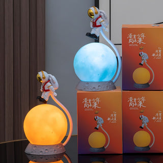Astronaut Moon Night Lamp - A Cool Astronaut Theme Gift!