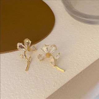 Crystal Bloom Flower Earrings – Delicate Floral Studs with Gold Stem