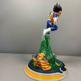 Dragon Ball Z Jump Vegeta Figure (25 cm) — Dynamic PVC Collectible Anime Statue