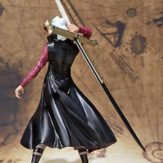 Dracule Mihawk 28 cm Anime Figure