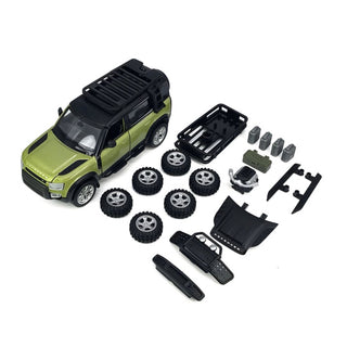 Land Rover Defender 110 Die Cast Model Car With Accessories