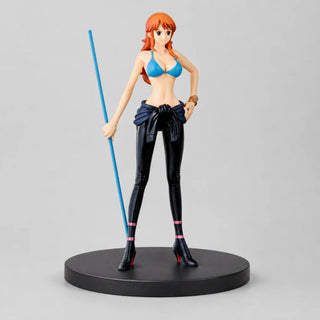 One Piece Straw Hat Pirates - Nami