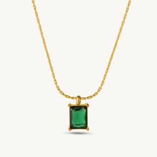 Pretty Green Pendant Necklace