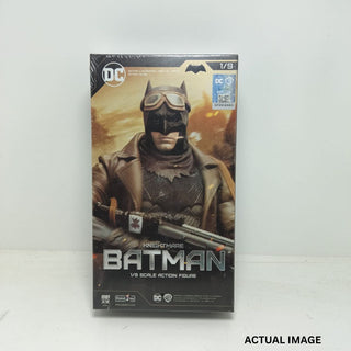 Batman Knightmare Figurine
