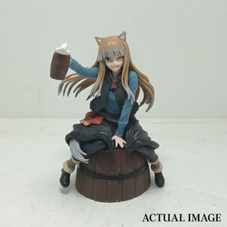 Spice and Wolf – Holo PVC Action Figure Sitting on Barrel (15cm)