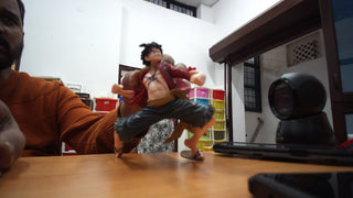 Luffy Colosseum figurine
