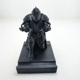 Kneeling Knight Pen Holder