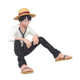 Luffy Sitting Action Figure | One Piece - Monkey D' Luffy