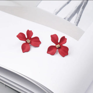 Cute Flower Shaped Ear Studs