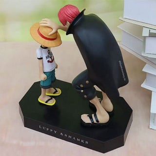 Luffy Shanks Figurine Set