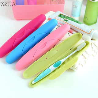 TRAVEL TOOTH BRUSH HOLDER
