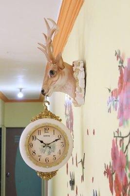 deer clock
