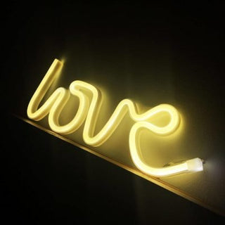 Love - Neon Light